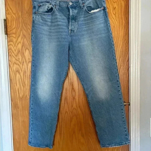 Levi’s Wedgie Medium Wash Size 32 - Picture 4 of 11